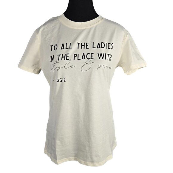 NWOT "To All The Ladies In The Place With Style & Grace" Graphic T-Shirt Small - Picture 1 of 5